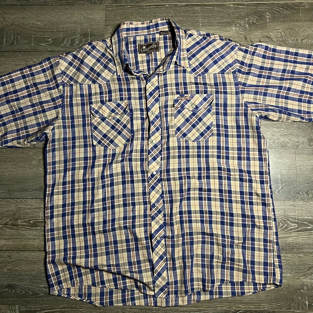 Men's Blue and White Plaid Button-Down Shirt